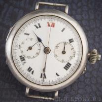 One of the first of wrist chronographes, 1915. Silver case