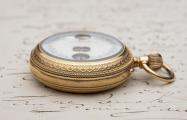 DIGITAL INDICATION Jumping Hours & Minutes  Antique Pocket Watch in 18k Gold Case