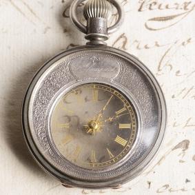 Mysterious Pocket Watch With Crescent-Shaped Movement from 1890